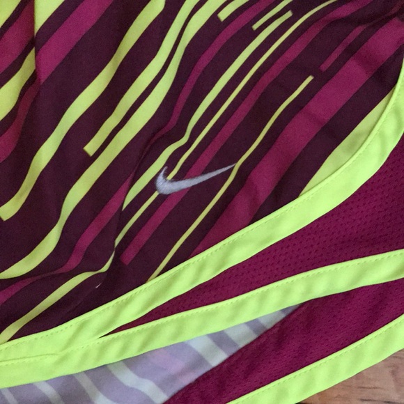 NWOT Nike Tempo Shorts - Picture 2 of 5